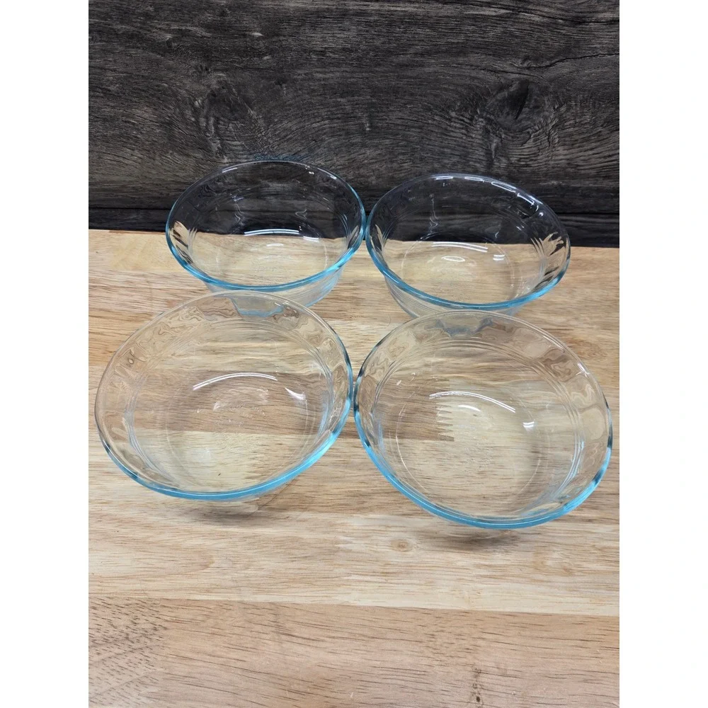 Pyrex Clear Glass 10oz Custard Cups Ramekins Set of 4 Scalloped Rim 464 USA Made